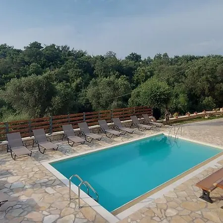 Kostas-ne Corfu With Heated Salt Swimming Pool