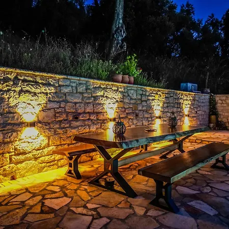 Kostas-ne Corfu With Heated Salt Swimming Pool Agios Spyridon (Corfu)