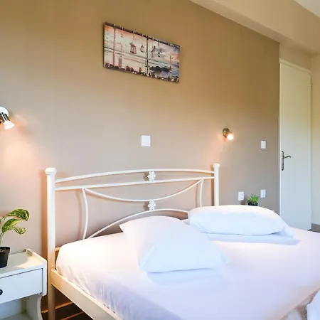 Kostas-ne Corfu With Heated Salt Swimming Pool Villa Agios Spyridon (Corfu)