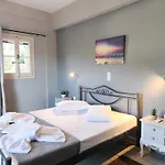 Villa Kostas-ne Corfu With Heated Salt Swimming Pool Agios Spyridon (Corfu)