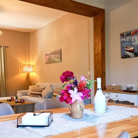 Kostas-ne Corfu With Heated Salt Swimming Pool